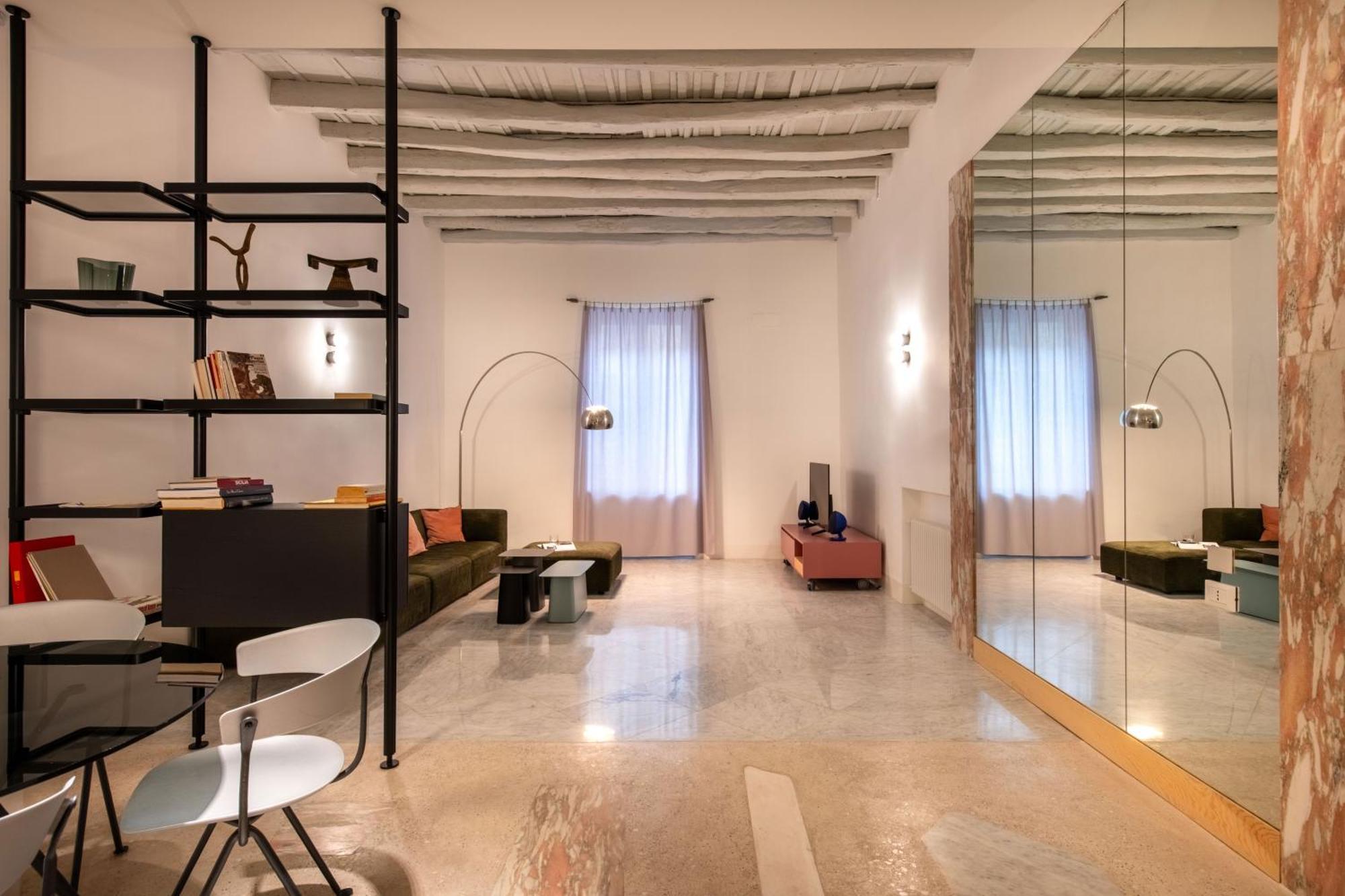 פלרמו Sartoria Cavour - Modern Sicilian Elegance In A Former Tailor Shop מראה חיצוני תמונה